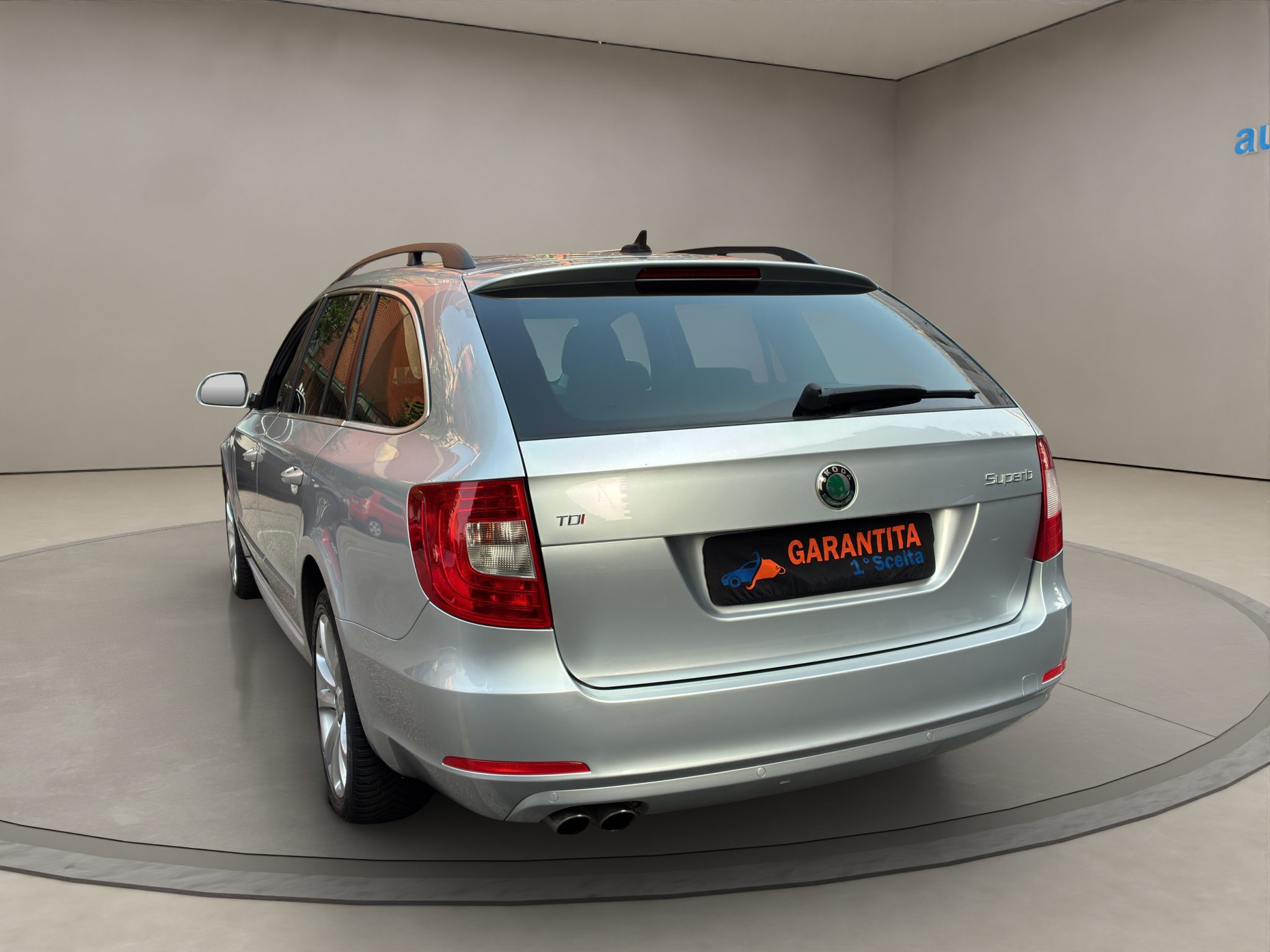 SKODASUPERBDIESEL_04_converted